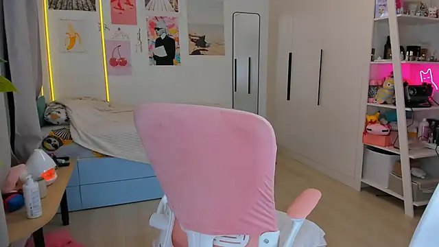 Lily Young online show from 03.24.26