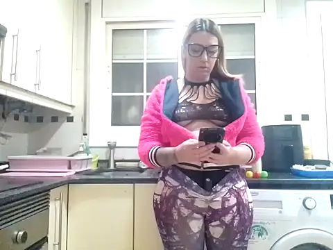 Dakota Blonde08 online show from 11.08.25