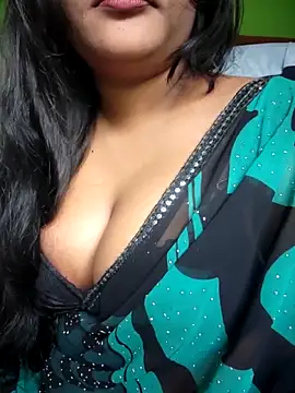 Snapshot of Kotha_-Moni chatting on 06.12.26 Kotha -Moni online show from 06.12.26