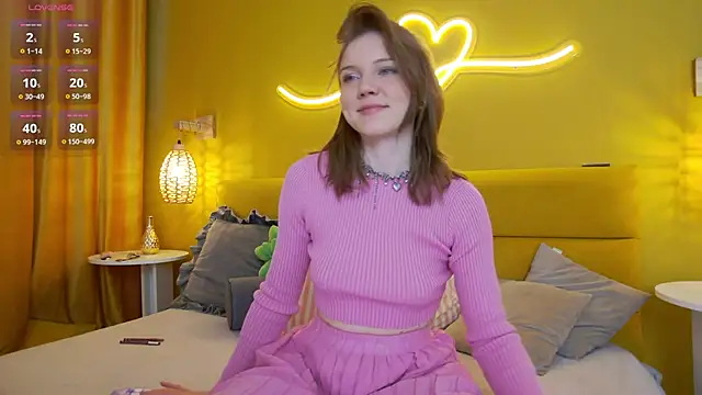 Snapshot of lessysweety chatting on 02.25.26 lessysweety online show from 02.25.26