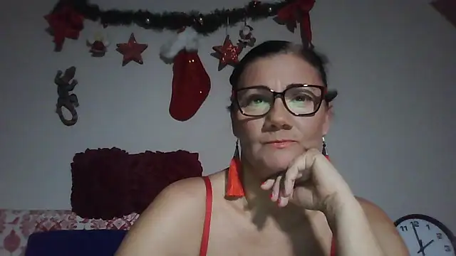 Snapshot of LadyLizi chatting on 12.10.24 LadyLizi online show from 12.10.24