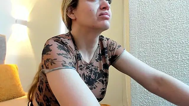 Carolina hernandez22 online show from 03.02.26