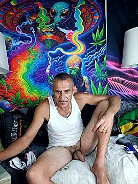 Snapshot of Bbboy42 chatting on 03.18.26 Bbboy42 online show from 03.18.26