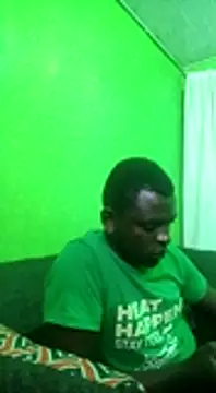 Snapshot of Bigswitdick chatting on 12.21.24 Bigswitdick online show from 12.21.24