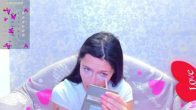 Vanessa Florence online show from 10.05.25