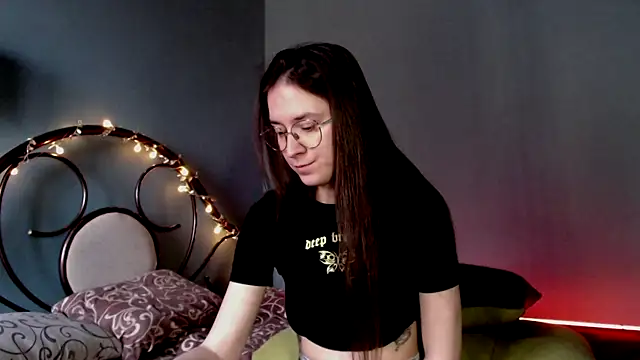 wow  kelly online show from 02.19.25