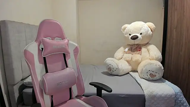 julieth hot69 online show from 04.04.26