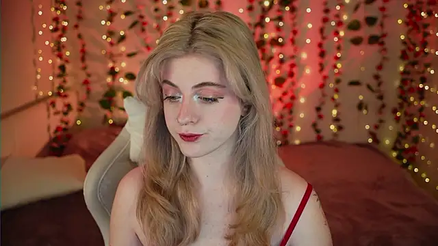 your favoritegirls online show from 03.10.26