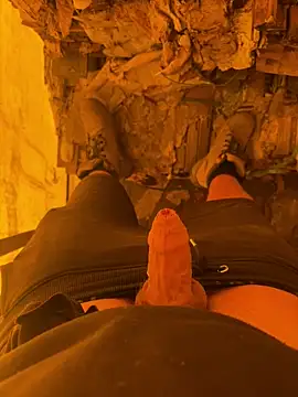 Snapshot of cussy007 chatting on 10.01.25 cussy007 online show from 10.01.25