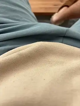 Snapshot of cussy007 chatting on 11.29.25 cussy007 online show from 11.29.25