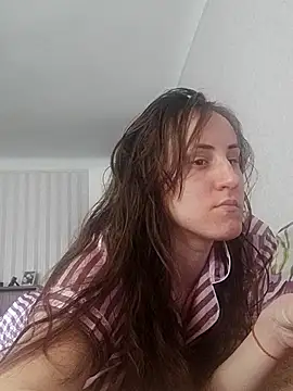 emeli moon online show from 03.22.25