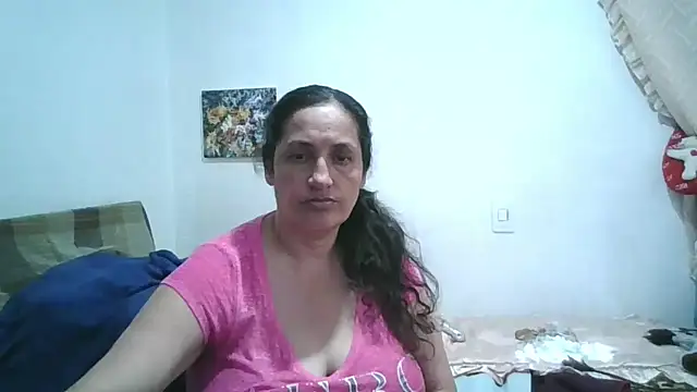 Snapshot of ximenajimenez chatting on 05.19.26 ximenajimenez online show from 05.19.26