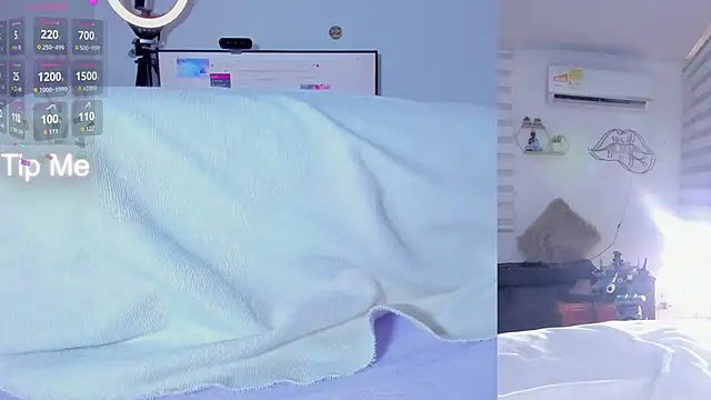 Abigail Girl   online show from 01.17.26