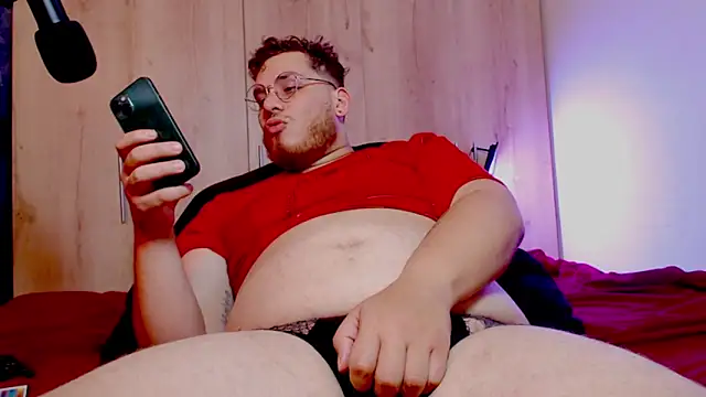 Snapshot of anotherbigboy_ chatting on 01.25.25 anotherbigboy online show from 01.25.25