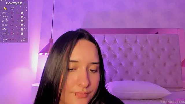 Snapshot of hanna_lee02 chatting on 01.29.25 hanna lee02 online show from 01.29.25