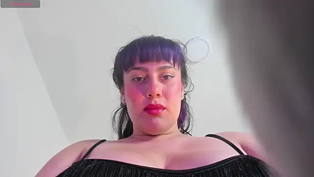 Missmonserrat online show from 12.15.24