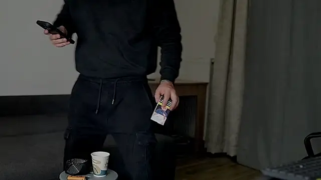 juliusmasters online show from 09.28.25