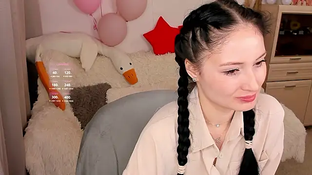 LisaMooore online show from 02.24.26