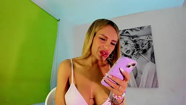  juliana star  online show from 01.23.25