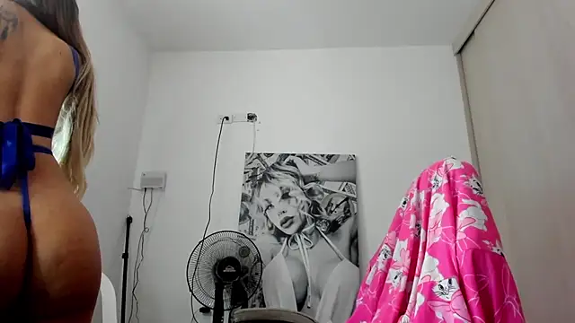  juliana star  online show from 04.14.26