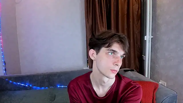 Snapshot of Aaron_Boom chatting on 05.17.26 Aaron Boom online show from 05.17.26