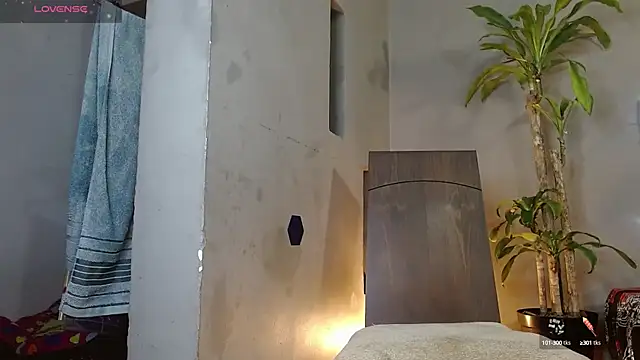 Snapshot of Mr_WhiteCock chatting on 03.07.25 Mr WhiteCock online show from 03.07.25