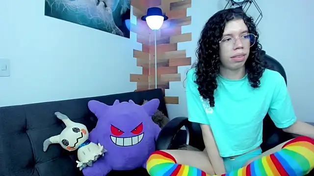 Angel Dust18 online show from 12.28.24