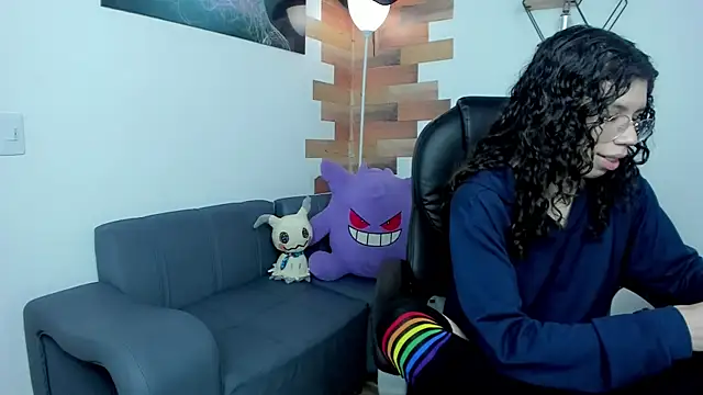 Angel Dust18 online show from 02.21.25