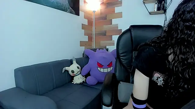 Angel Dust18 online show from 03.04.25