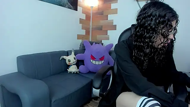 Angel Dust18 online show from 03.11.25