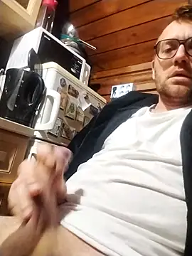 tomee83 online show from 01.06.26