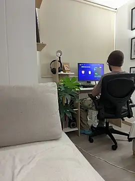 Rae Lil White online show from 04.09.26