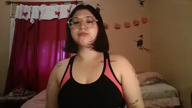 Snapshot of imsohornydacom chatting on 10.23.25 imsohornydacom online show from 10.23.25