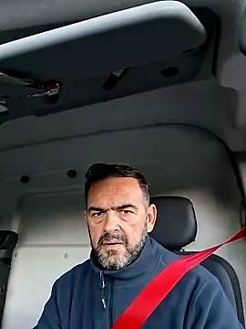 pachapeter online show from 10.15.25