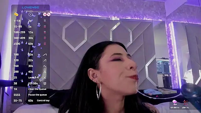 Sara Foxx1 online show from 01.31.25