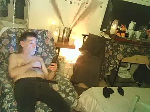 DaddyQuimHot online show from 12.19.24