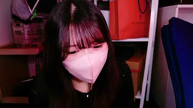 hina porn online show from 12.18.24