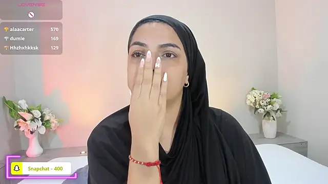 Snapshot of Umarani_ chatting on 05.20.26 Umarani online show from 05.20.26
