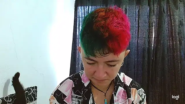 Snapshot of tomboyblue chatting on 02.26.25 tomboyblue online show from 02.26.25