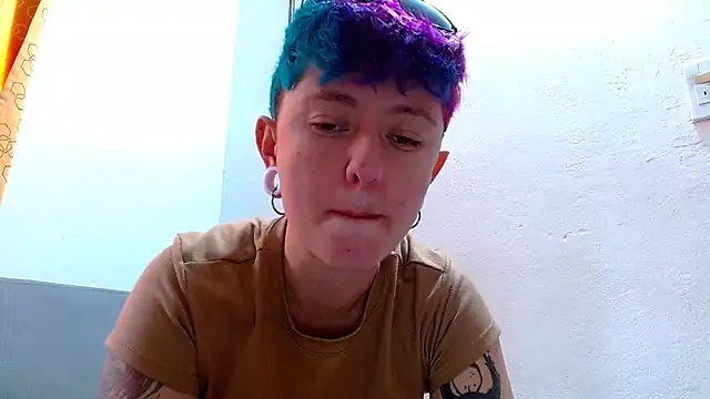 tomboyblue online show from 07.02.26