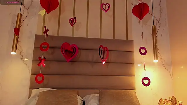 Snapshot of Ary1_ chatting on 02.17.25 Ary1 online show from 02.17.25