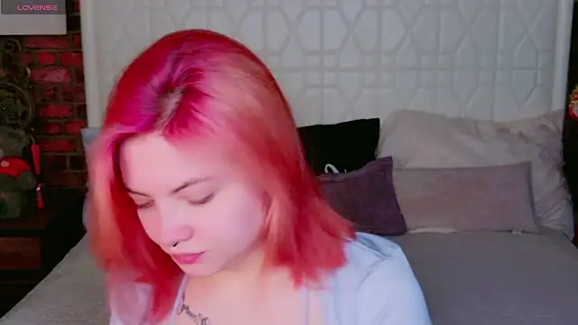 Lisa Adam online show from 03.07.25