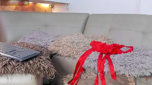 DahianaLincoln online show from 12.03.25