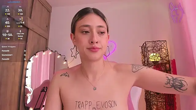 Snapshot of violet_ch chatting on 01.27.25 violet ch online show from 01.27.25