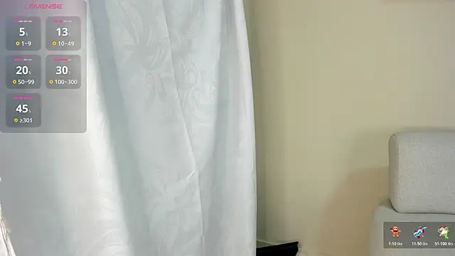 Snapshot of dahian_carter chatting on 06.23.26 dahian carter online show from 06.23.26