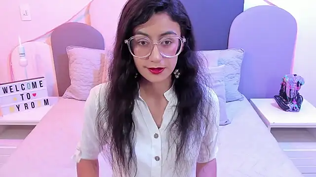 SophieGomez22 online show from 03.19.25