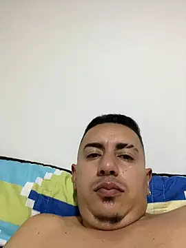 DanielGomez9 online show from 01.01.25