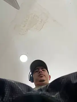 DanielGomez9 online show from 01.20.25