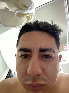 DanielGomez9 online show from 02.20.25