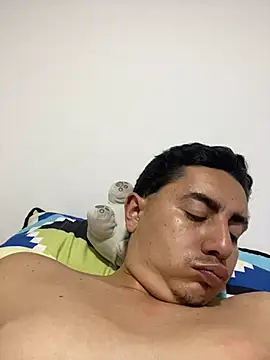 DanielGomez9 online show from 03.21.25